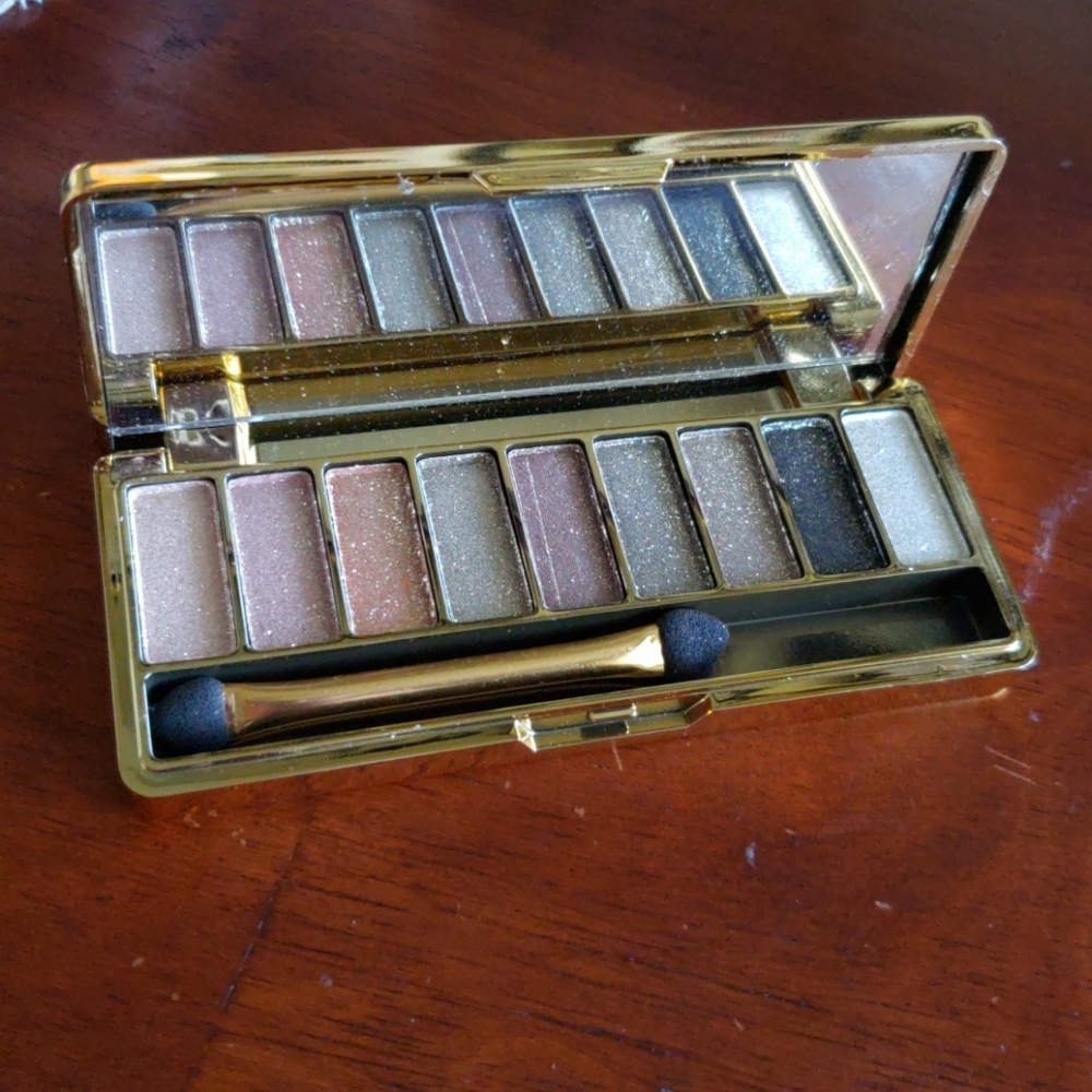 Eyeshadow pallat